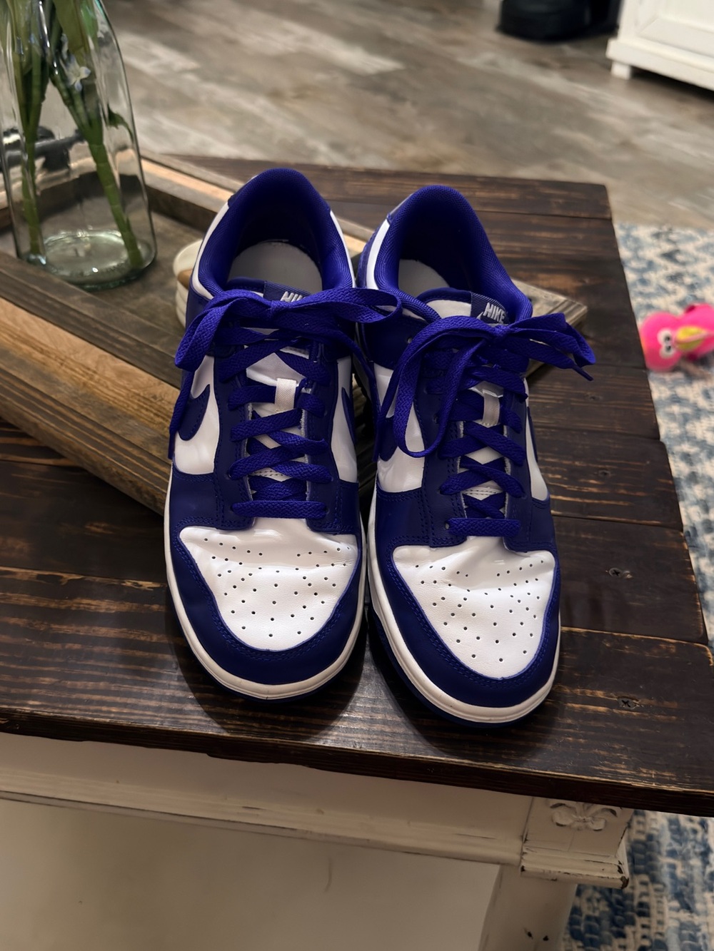 Nike White and Purple Low-Top Sneakers
